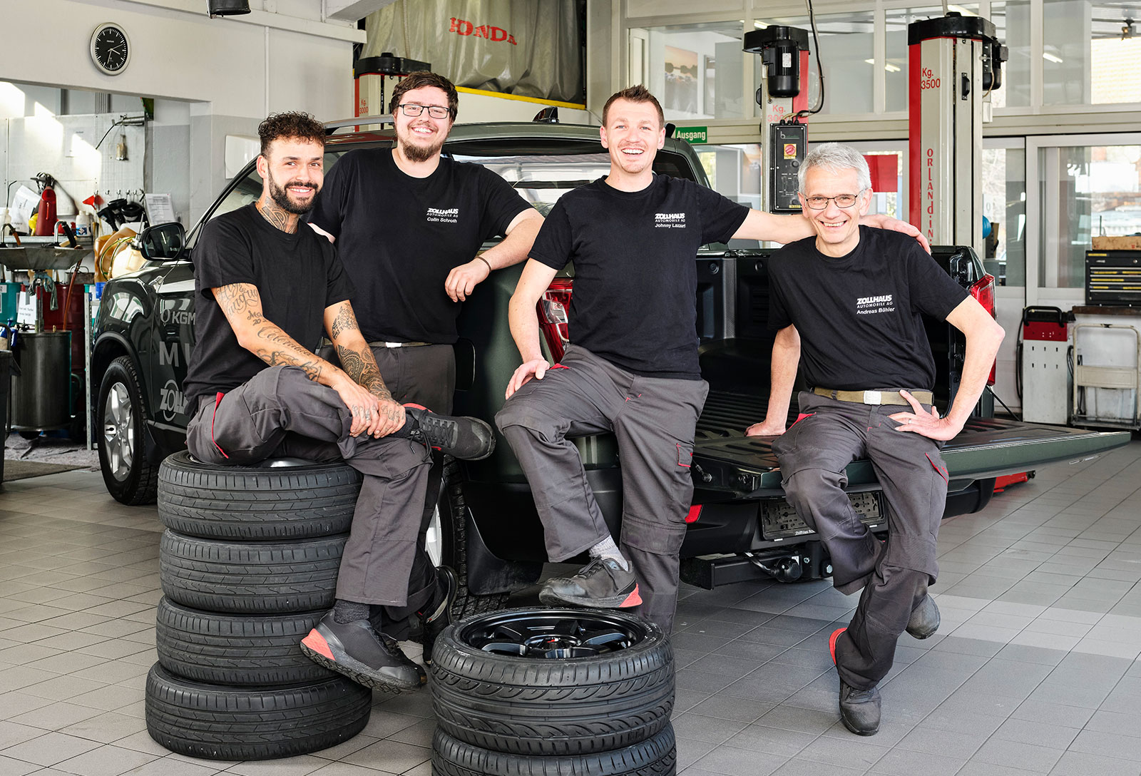 Carrosserie, Reparaturen und Service